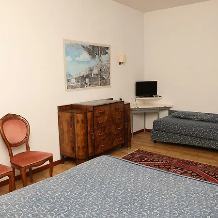 Alle Querce Bed & Breakfast 3*